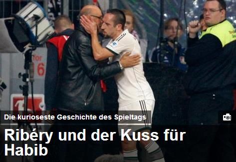 《慕尼黑日报》：里贝里拥吻对手球迷