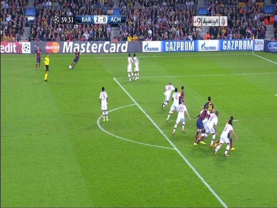 布斯克茨进球疑似越位