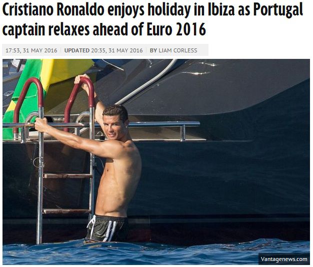 《每日镜报》：C罗乘坐游艇度假放松