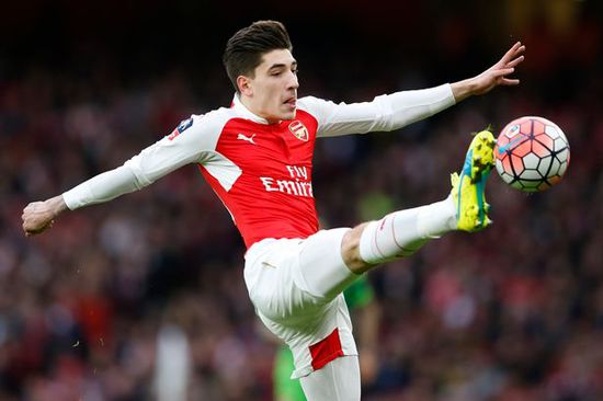 又打枪手的主意？ 巴萨体育主管公开称赞贝莱林