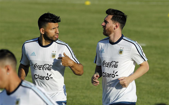 梅西蓄胡，立志为阿根廷夺美洲杯冠军。