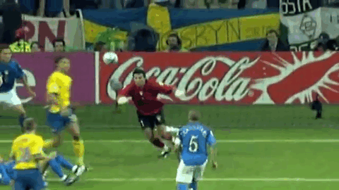 瑞典再无少林足球 伊布帅炸天的神仙球还记得吗