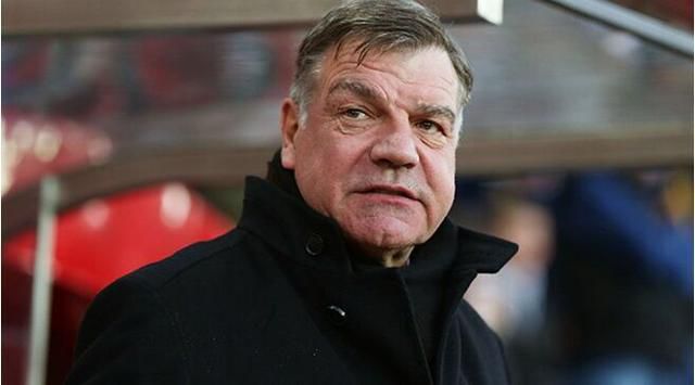 三狮军团新帅阿勒代斯