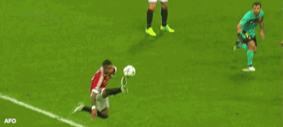 米兰黑王子转会西甲菜鸟 这暴力美学够吹一辈子