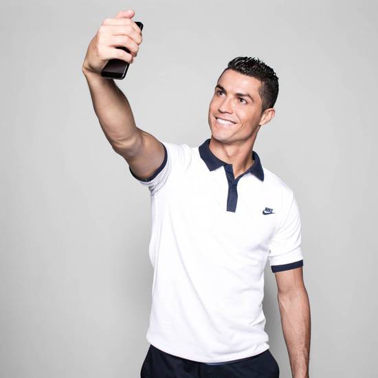 C罗称霸网红界 成全球社交媒体粉丝数最高男士