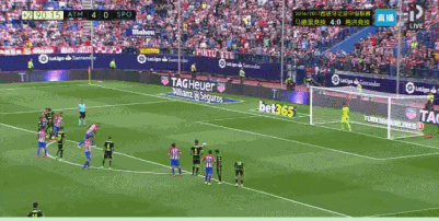 GIF-托雷斯赛季破荒轰双响炮 那一瞬间光芒万丈